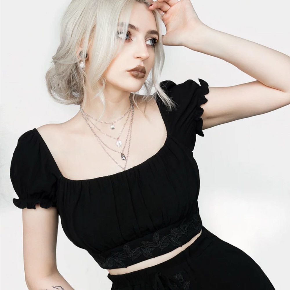 Disturbia Vine Textured Top
